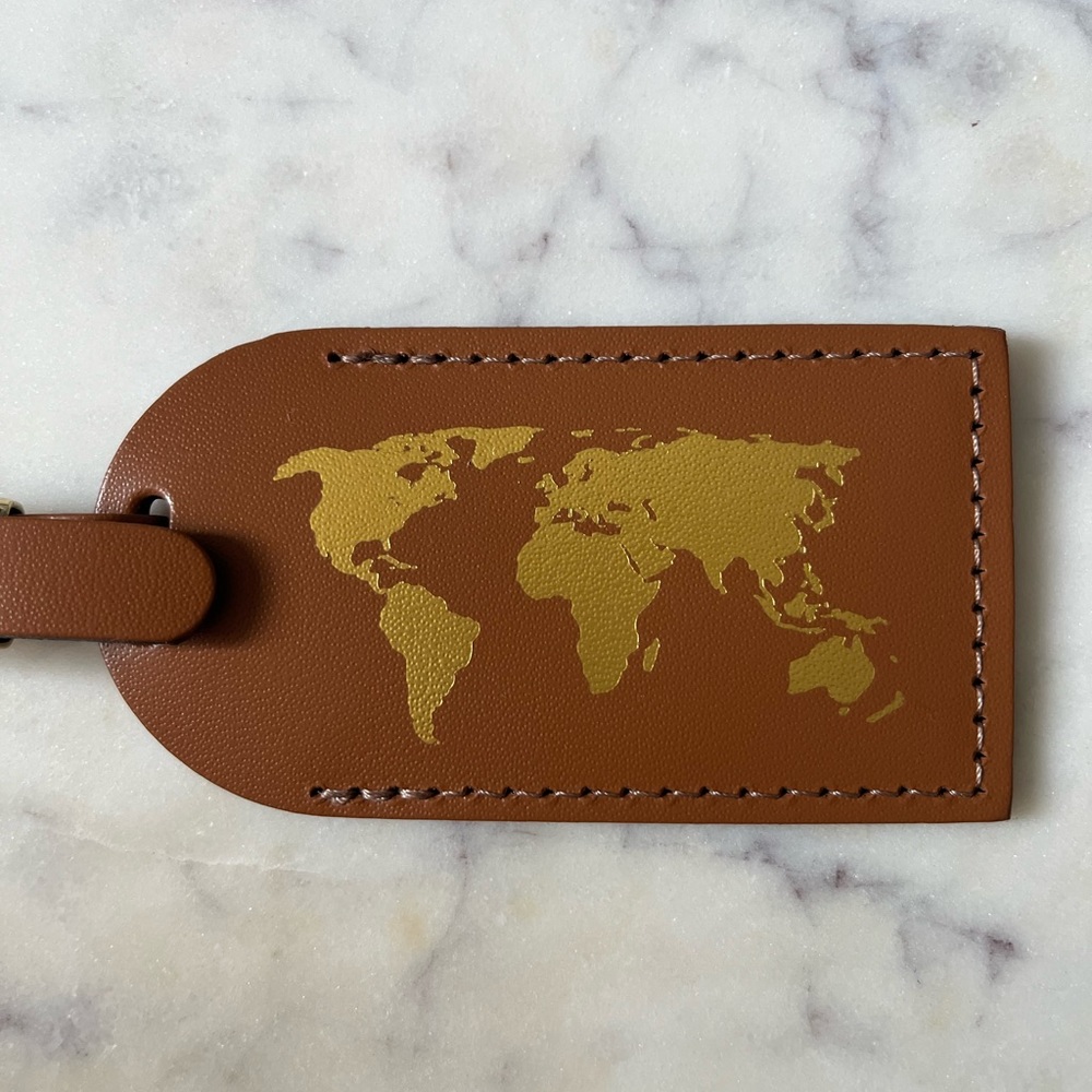 World 🌎 Map luggage tags